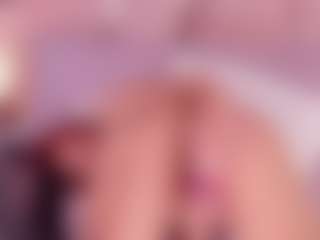 Live cam show with Janna - Normal on Adult Interactions