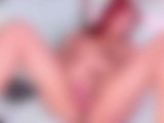 Live cam show with Janna - Red Hair Squirt on Camsoda