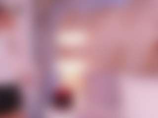 Live cam show with Janna - Public Curvy on Streamer API