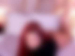 Live cam show with Janna - Old on chickslive.net