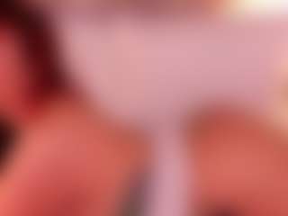 Live cam show with Janna - Dildo Or Vibrator on Camsoda