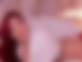 Live cam show with Janna - Squirt MILF on camtv
