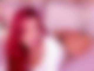 Spettacolo in cam dal vivo con Janna - Dirty su Camsoda