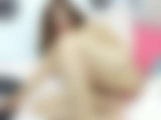 Julia's Live Sex Cam Show