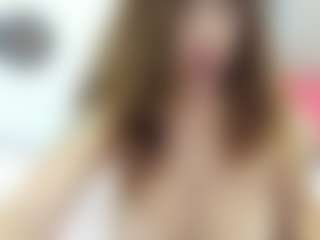 Julia's Live Sex Cam Show