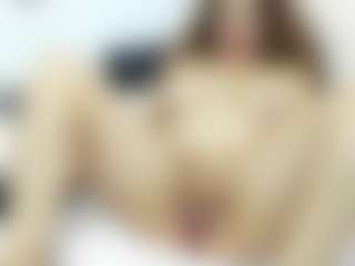 Julia's Live Sex Cam Show