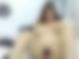 Live cam show with Julia - Blowjob on Camiplay Live