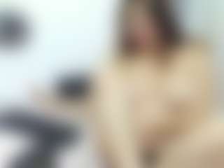 Julia's Live Sex Cam Show