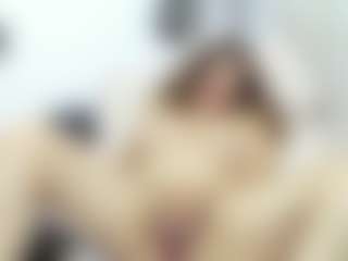 Julia's Live Sex Cam Show