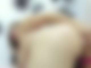 Julia's Live Sex Cam Show