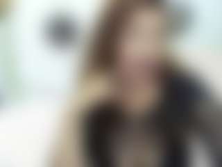 Live cam show with Julia - Bedroom on Big Tits