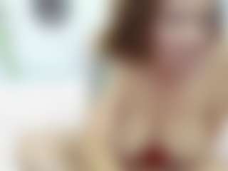 Julia's Live Sex Cam Show