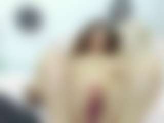 Julia's Live Sex Cam Show
