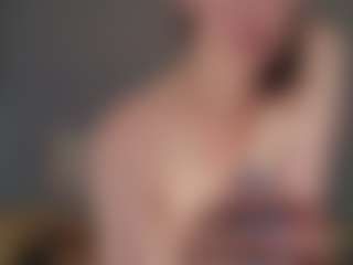 LeiaSwift's Live Sex Cam Show