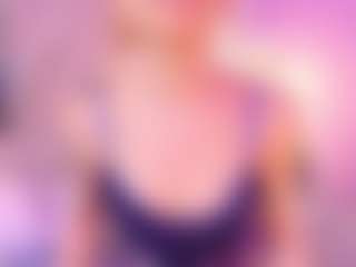 Mia Eatson's Live Sex Cam Show
