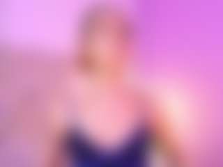 Mia Eatson's Live Sex Cam Show