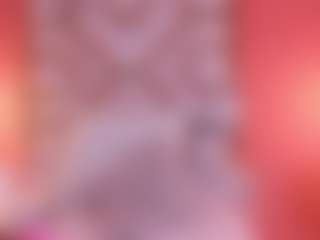 Live cam show with Mia Eatson - Fingers on Camsoda