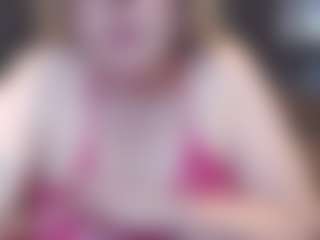 Pornstar bbwpawggoddess's Live Sex Cam Show