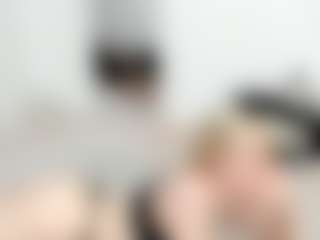 KenzieDawton MILF webcam performer live streaming