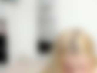 Live cam show with KenzieDawton - Strip on madthumbs
