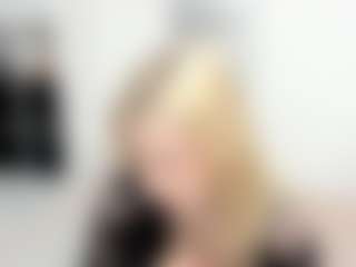 Live cam show with KenzieDawton - Blonde Hair HD on nudelive.tv