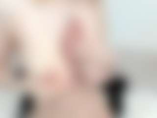 Live cam show with KenzieDawton - Blonde Hair on fapnchat