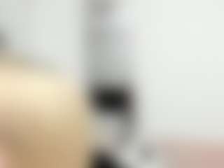 Live cam show with KenzieDawton - Blonde Hair Teen (18+) on Camming Site