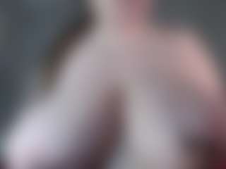Incredibleboobs's Live Sex Cam Show