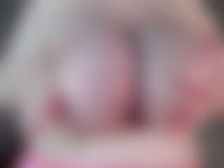 Live cam show with Incredibleboobs - Tittyfuck on StripNow