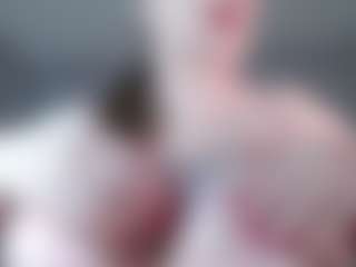 Live cam show with Incredibleboobs - Tittyfuck on Mixed Magazine Live