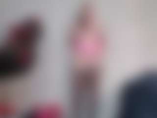 Live cam show with Incredibleboobs - Blue Eyes on Chatstar