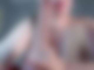 Incredibleboobs's Live Sex Cam Show