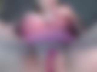 Live cam show with Incredibleboobs - Tittyfuck on Camsoda