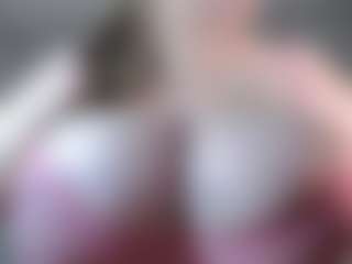 Incredibleboobs's Live Sex Cam Show