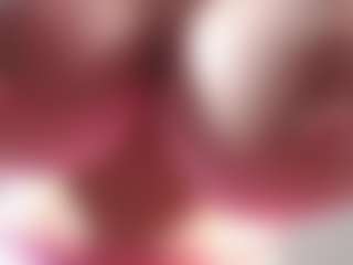 Incredibleboobsのライブセックスチャットショー
