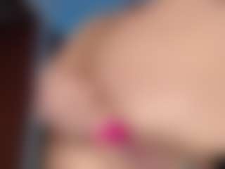roxxanne's Live Sex Cam Show