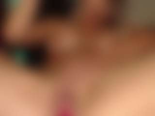 roxxanne's Live Sex Cam Show