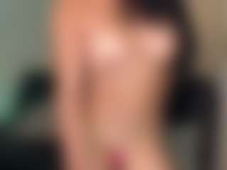 roxxanne's Live Sex Cam Show