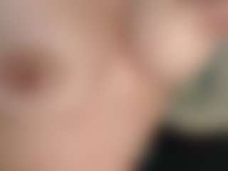roxxanne's Live Sex Cam Show