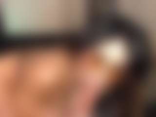 roxxanne's Live Sex Cam Show