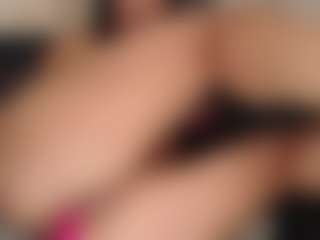 roxxanne's Live Sex Cam Show