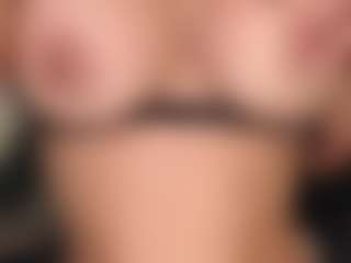 roxxanne's Live Sex Cam Show