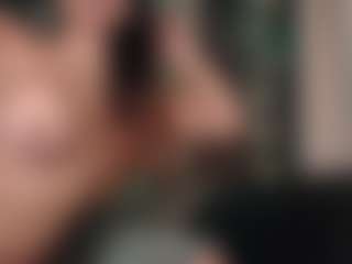 roxxanne's Live Sex Cam Show