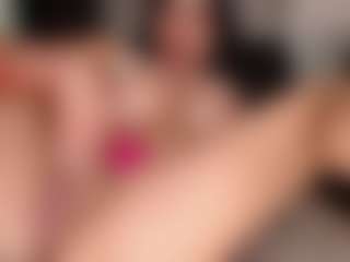 roxxanne's Live Sex Cam Show