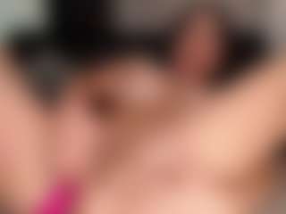 roxxanne's Live Sex Cam Show