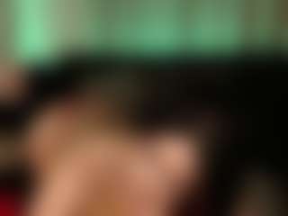 roxxanne's Live Sex Cam Show