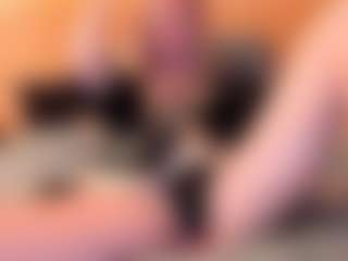Ultra Chick's Live Sex Cam Show