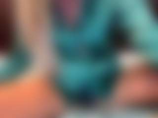 Ultra Chick's Live Sex Cam Show