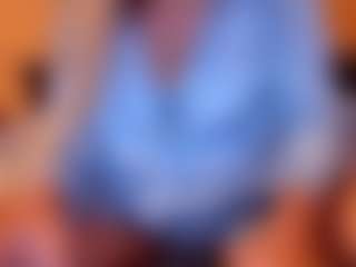 Live cam show with Ultra Chick - Blonde Hair Amateur on slutload