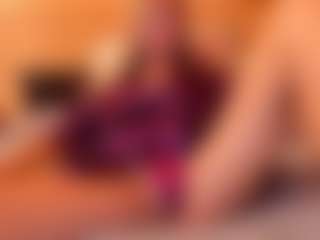 Live cam show with Ultra Chick - Bbc on Camsoda